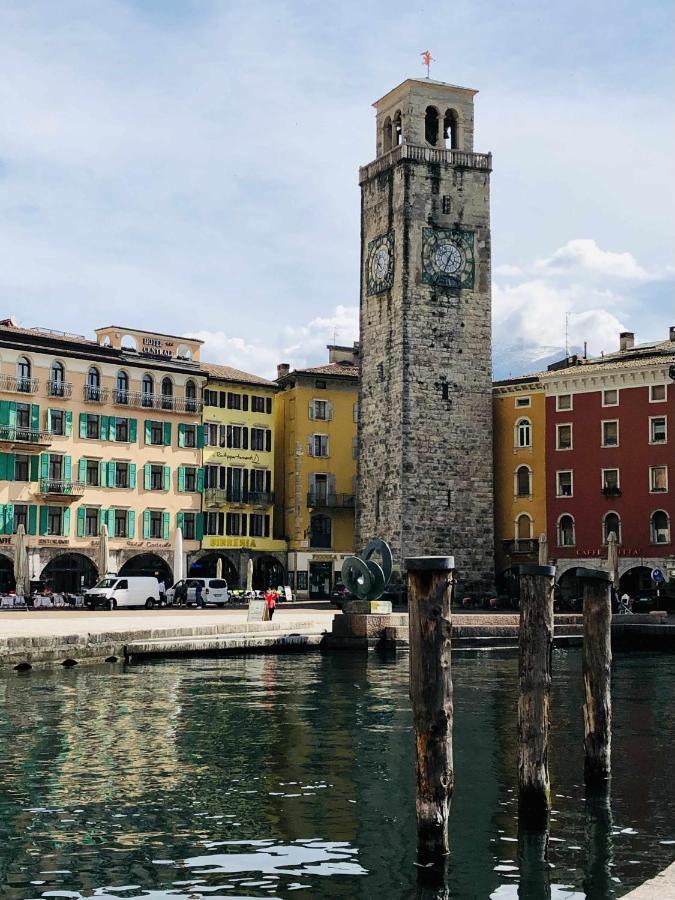 Lantica Torre Leilighet Riva del Garda Eksteriør bilde