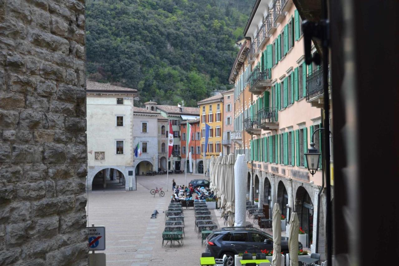 Lantica Torre Leilighet Riva del Garda Eksteriør bilde