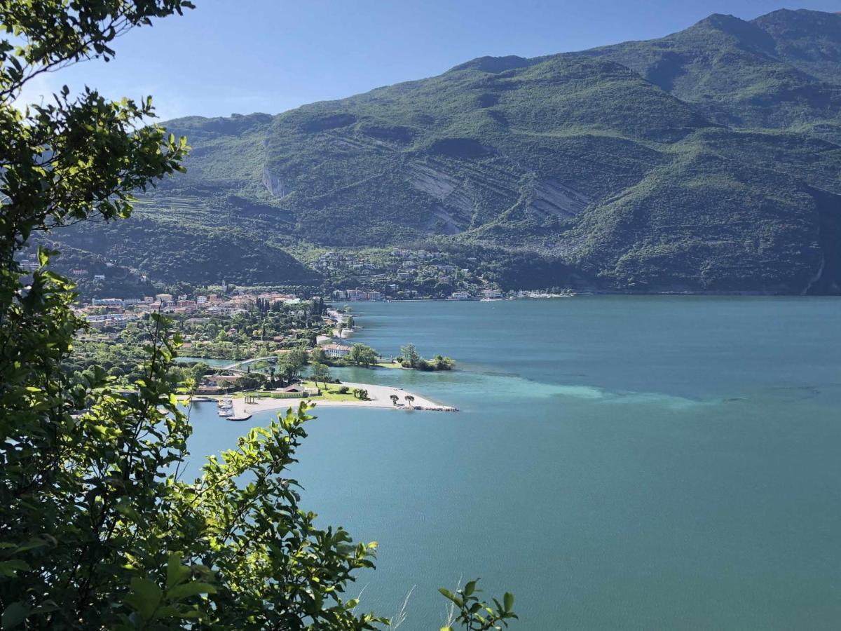 Lantica Torre Leilighet Riva del Garda Eksteriør bilde