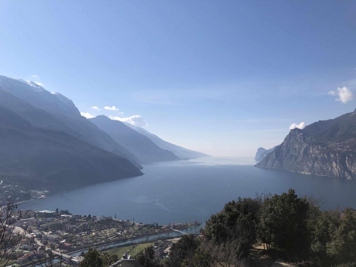 Lantica Torre Leilighet Riva del Garda Eksteriør bilde
